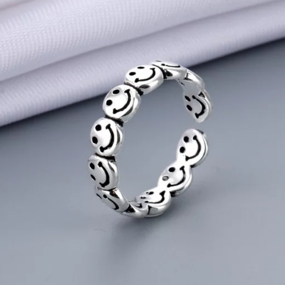 Jewelry - NEW 925 STERLING SILVER SMILE FACE ADJUSTABLE RING